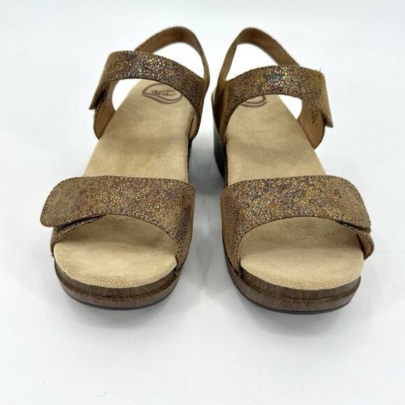 Dansko Womens US Size 10.5-11 Shimmer Size 41 Platform Casual Slingback Sandal - Picture 2 of 12